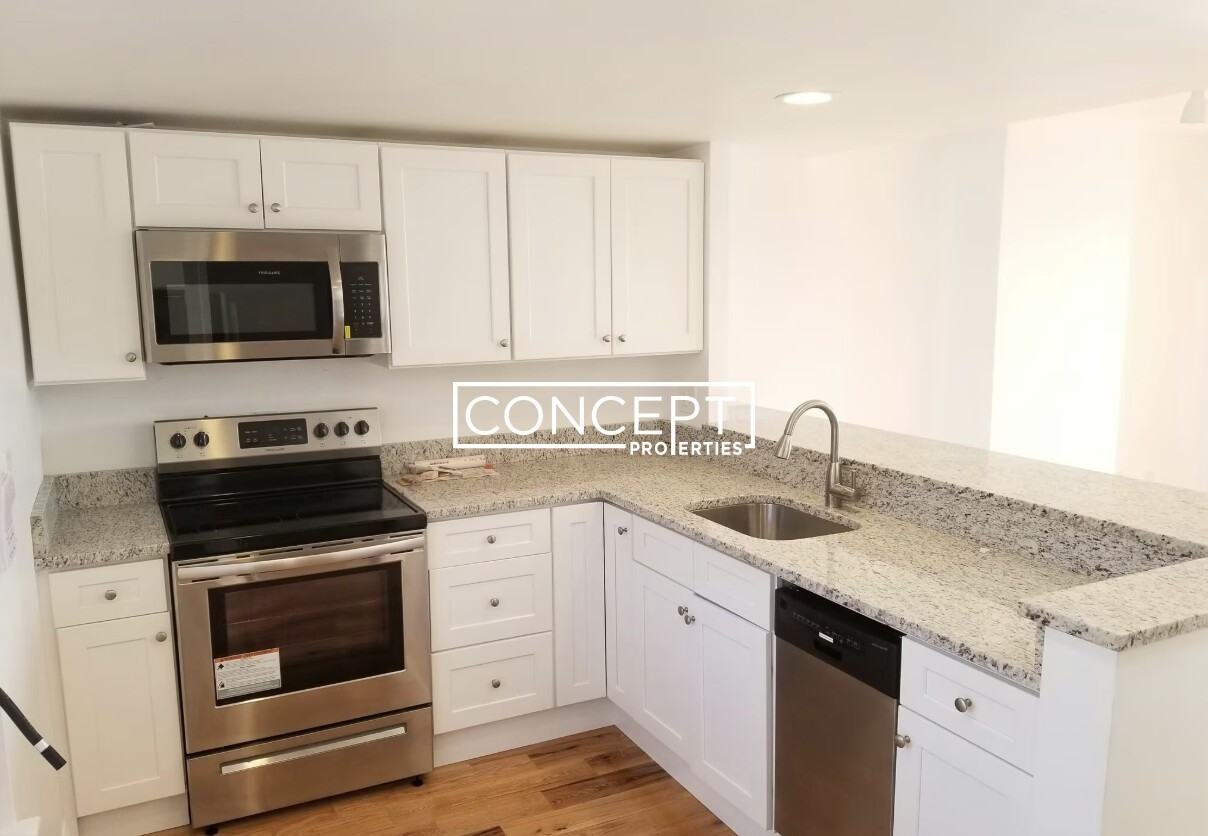 41 Medford St #2B - Photo 3 of 7