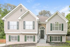 featured image of 9385 Eagles Landing Dr