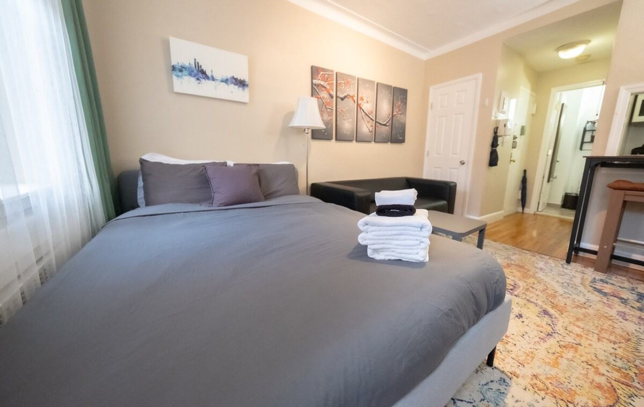 300 E 74th St #1031989P - Photo 2 of 18