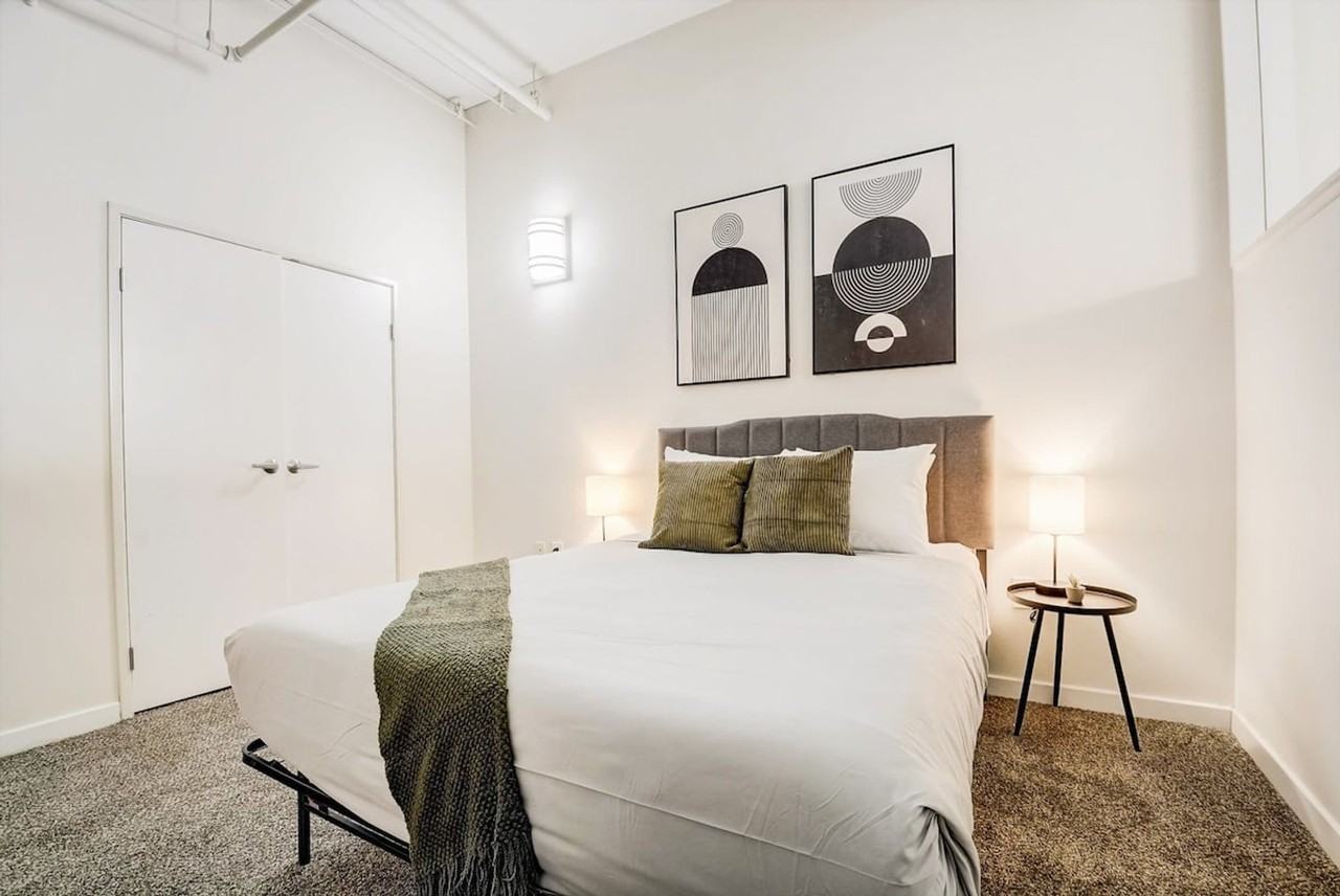 50 N Illinois St #1014593P - Photo 5 of 41