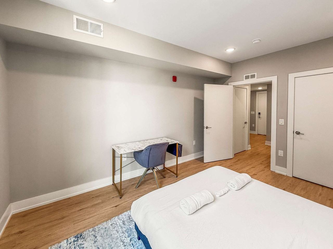 900 North Delaware Avenue #1094807P - Photo 6 of 13