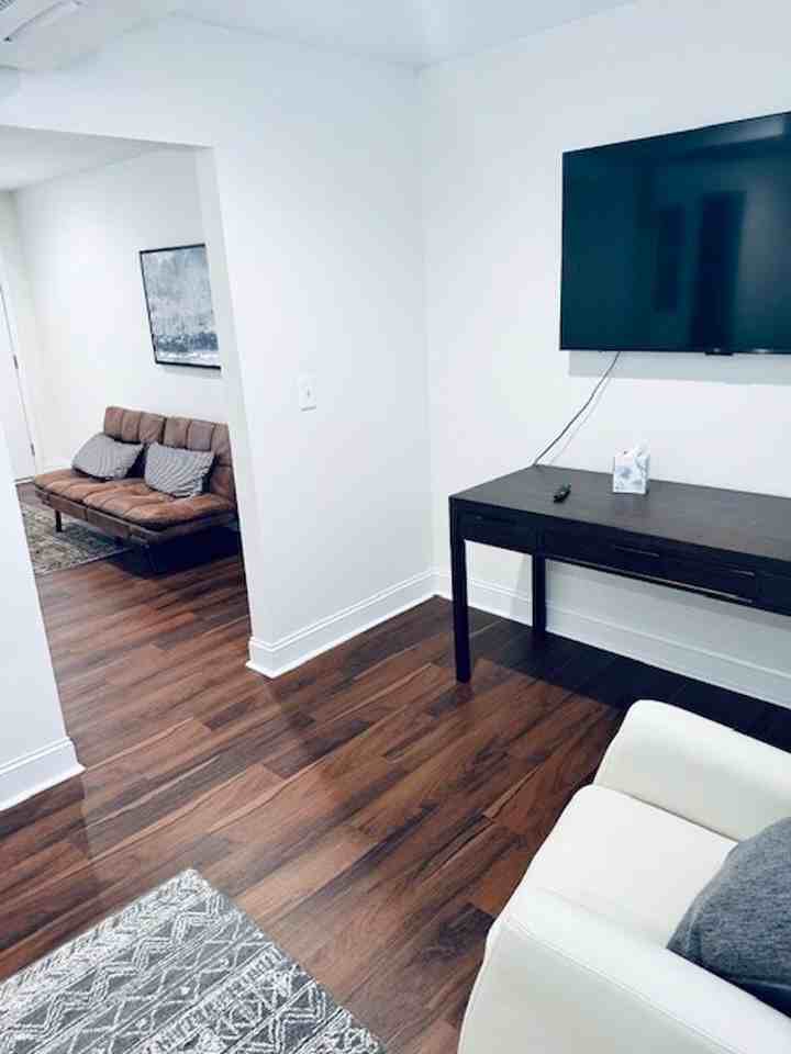 321 Shaw St #1234776P - Photo 2 of 13