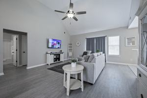 featured image of 11 Cobblestone Dr Nw