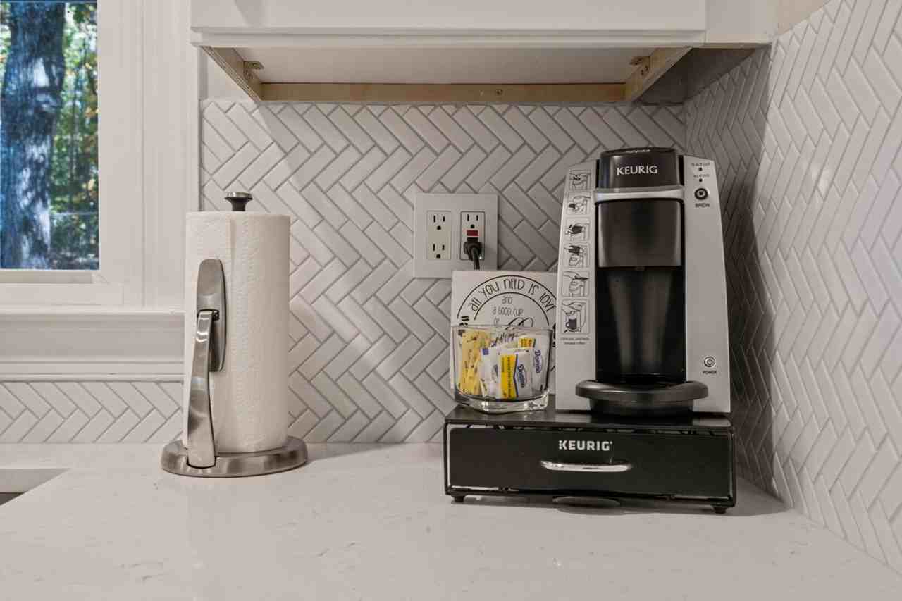 6 Oriole Dr #1234806P - Photo 5 of 14