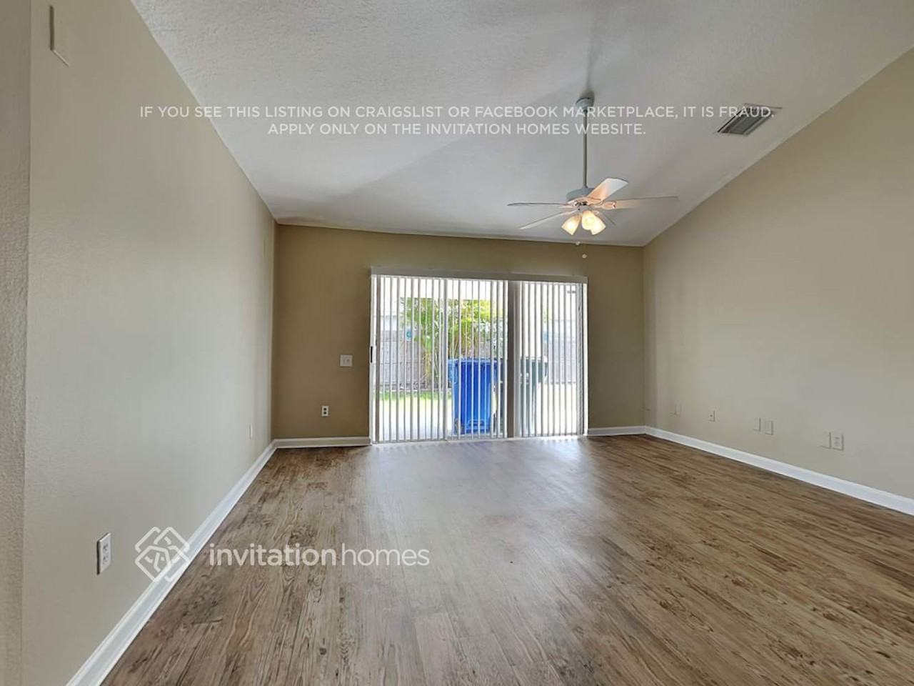 12326 Cedarfield Dr - Photo 7 of 18