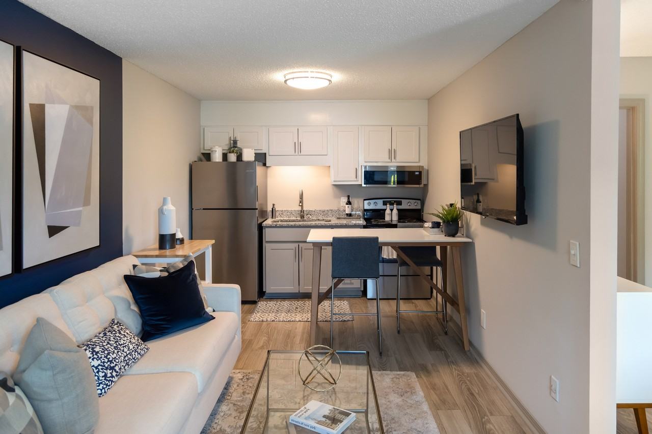 Vue at Rocket City - Photo 4 of 37