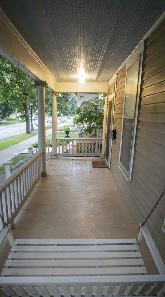 1219 W Washington Blvd #1219 - Photo 3 of 15