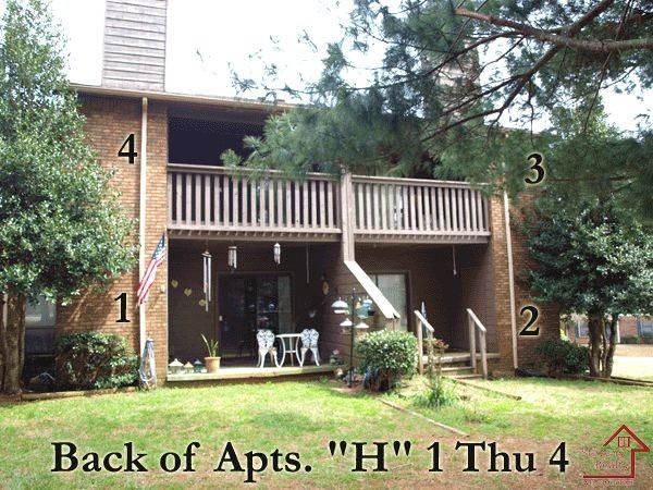 409 Oriole Dr #H4 - Photo 3 of 16