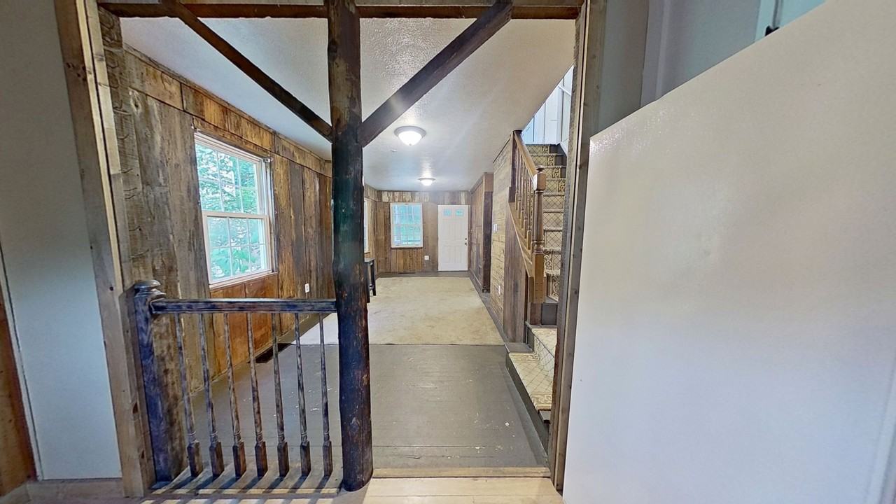 1961 Craley Rd - Photo 4 of 14