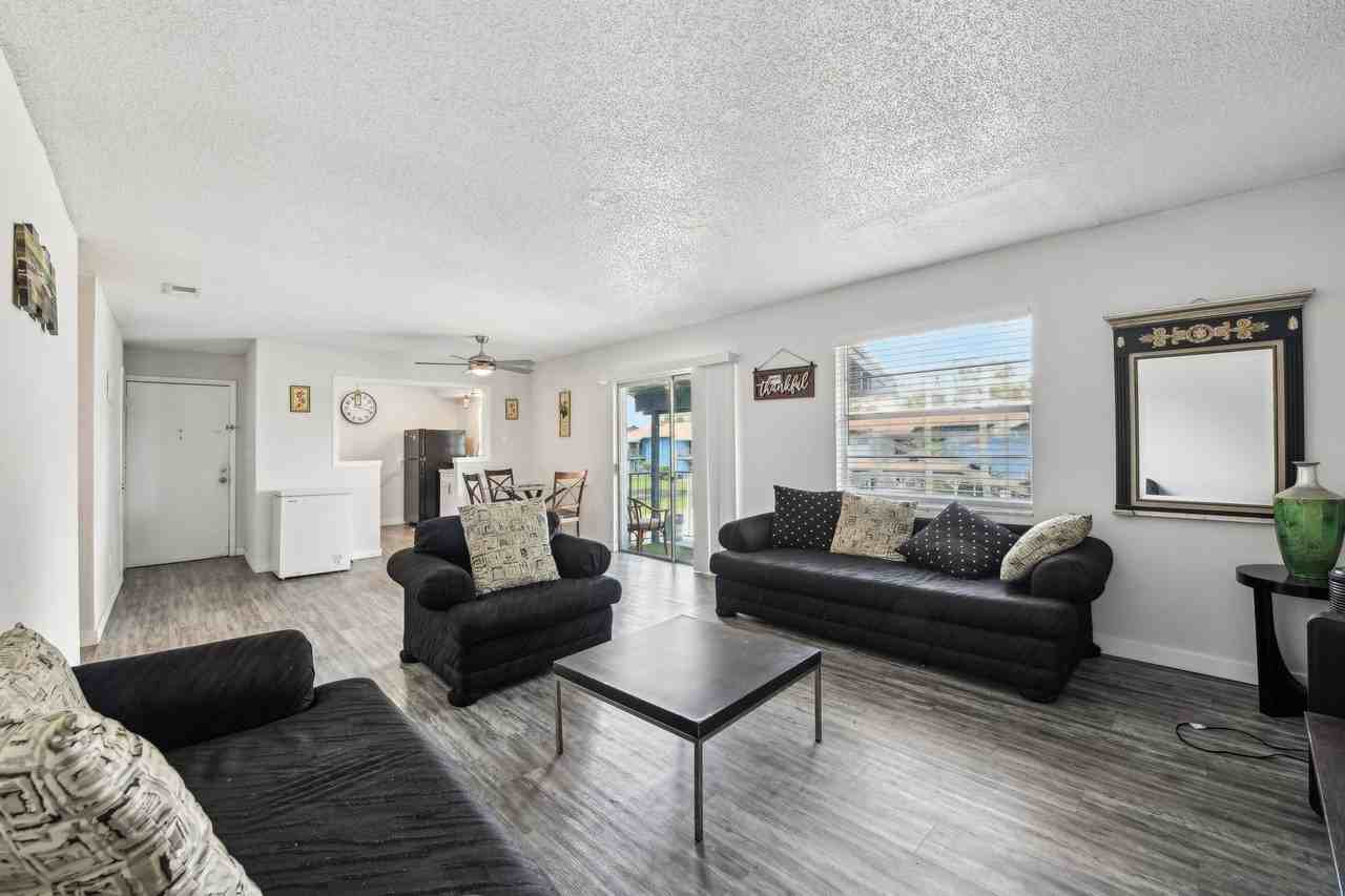 Roselea Manor Apartments - Photo 3 of 50