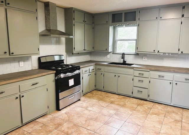 808 Texas Ave - Photo 2 of 16