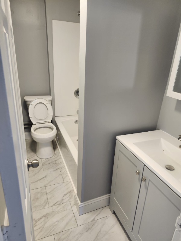 2 Long St #2L - Photo 4 of 6