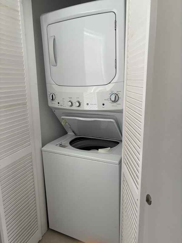 12406 Carlsbad St - Photo 3 of 20