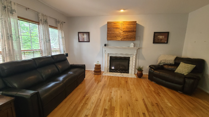 12577 Garry Glen Dr - Photo 2 of 19