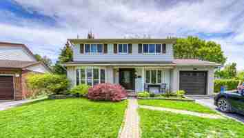 featured image of 92 Pinehurst Crescent
