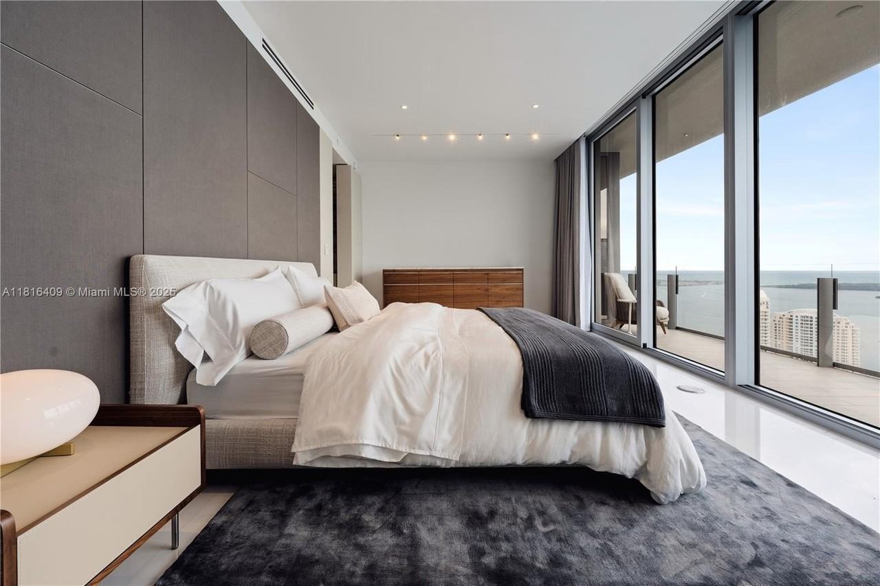 300 Biscayne Boulevard Way #5101 - Photo 7 of 50