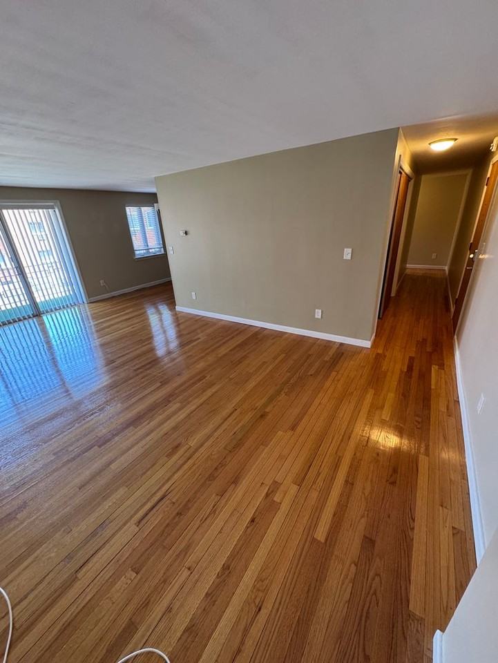 115 S Main St - Photo 2 of 8