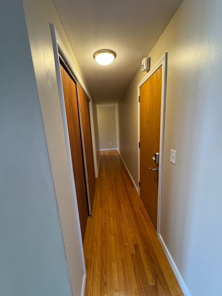 115 S Main St - Photo 3 of 8