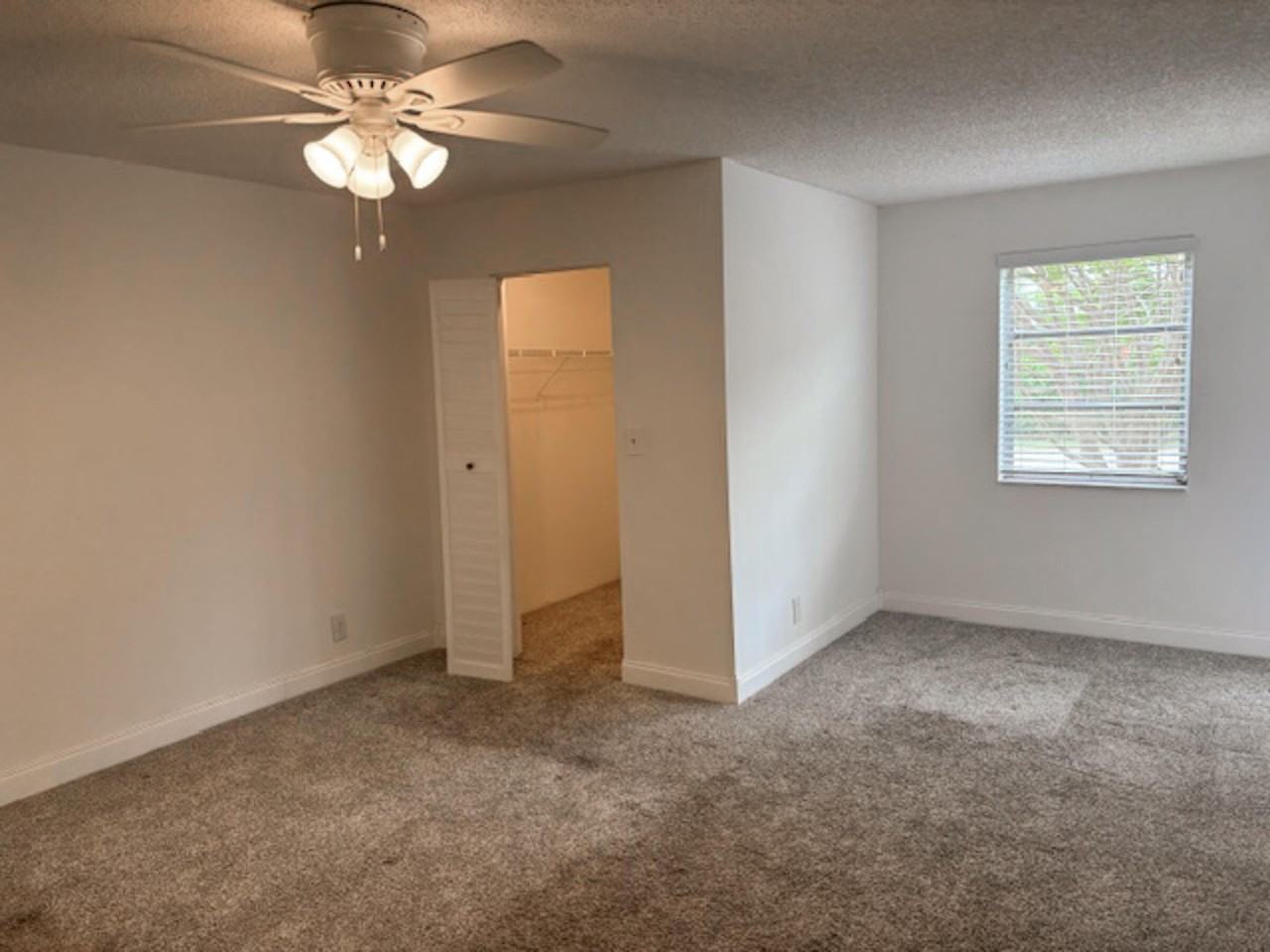 6935 Huntington Ln #205 - Photo 6 of 14