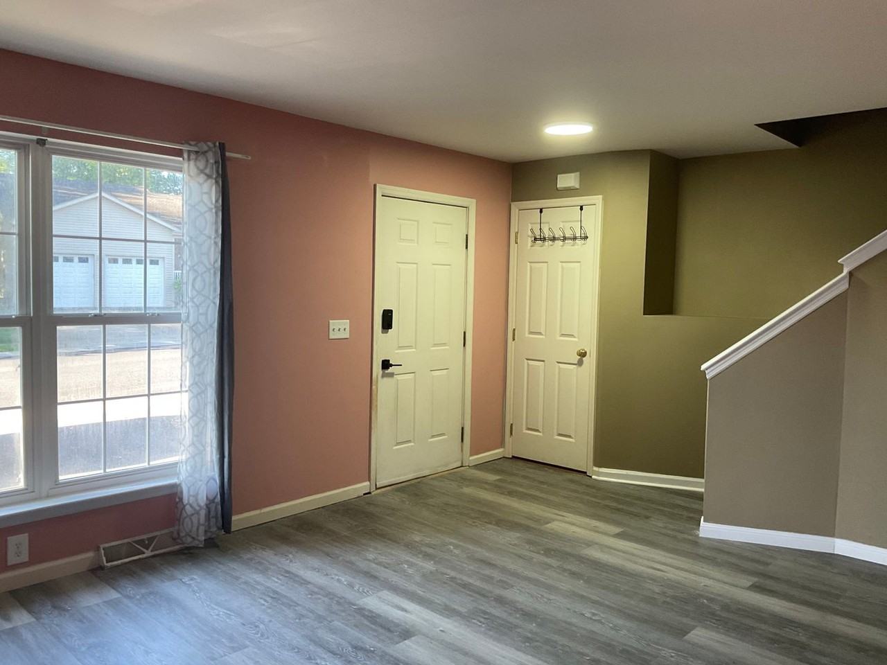 38 Woodmyre Ln - Photo 2 of 21