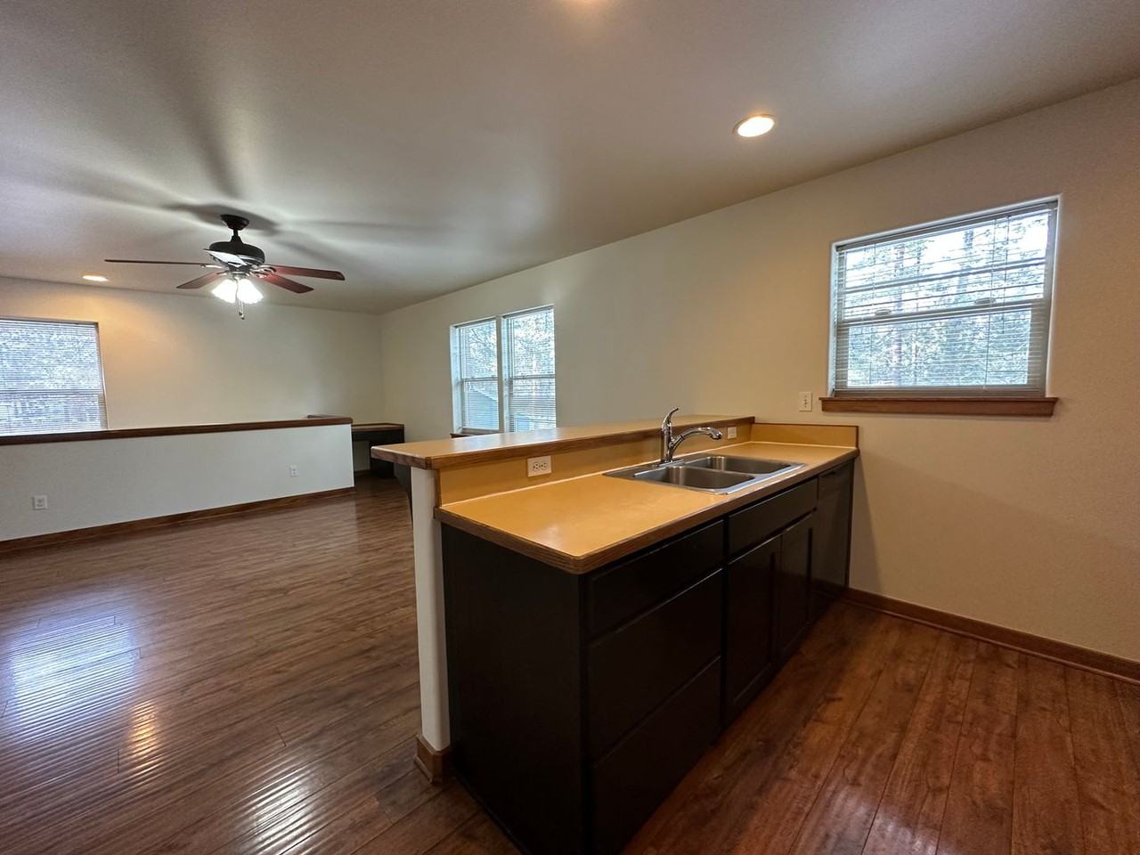 19223 Apache Rd - Photo 5 of 16
