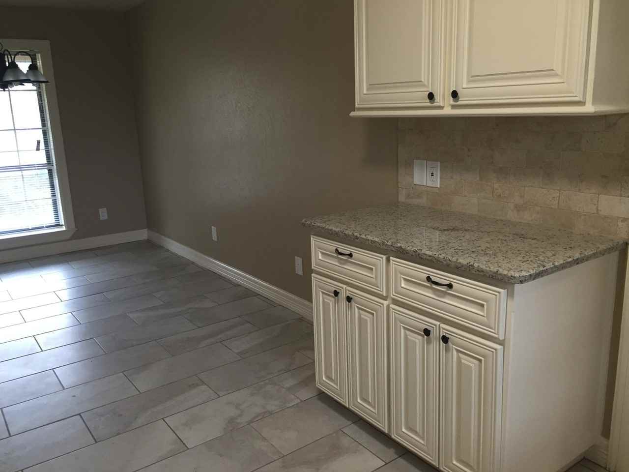 2828 Lafamo Rd - Photo 3 of 18