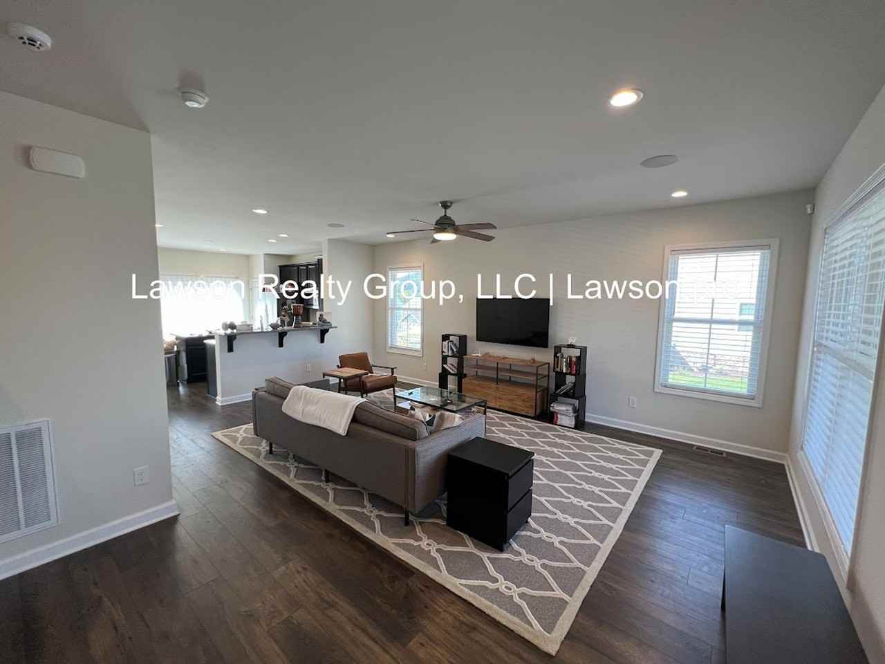 149 Shenandoah Ave - Photo 4 of 47