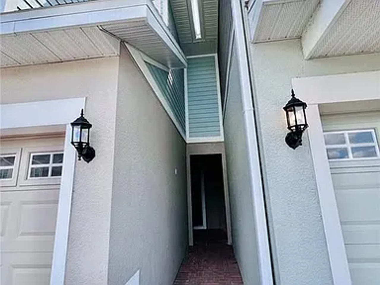 34152 Cinder Way - Photo 2 of 3