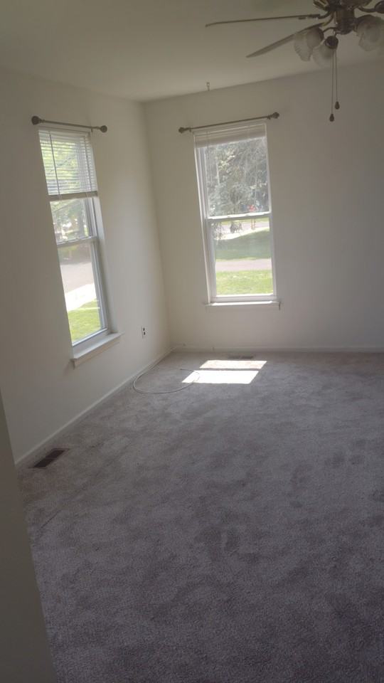 35 E Lakeview Ave #B - Photo 2 of 7