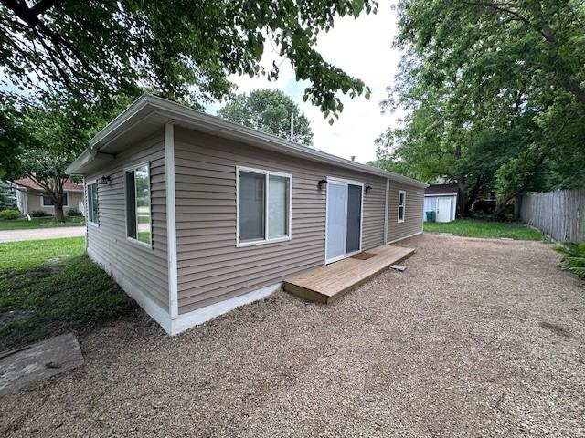 1003 Lincoln Ave #NA - Photo 2 of 11