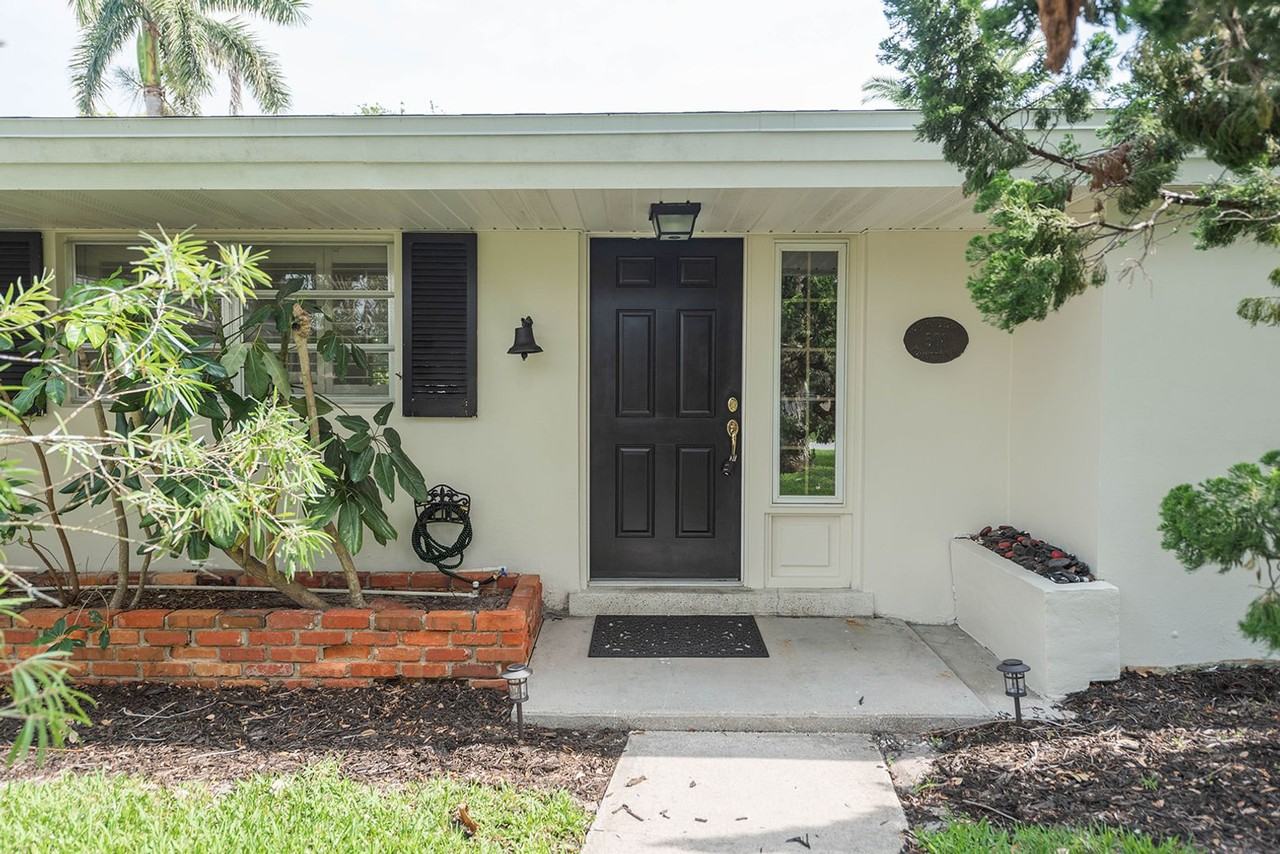508 Poinsettia Rd - Photo 5 of 42