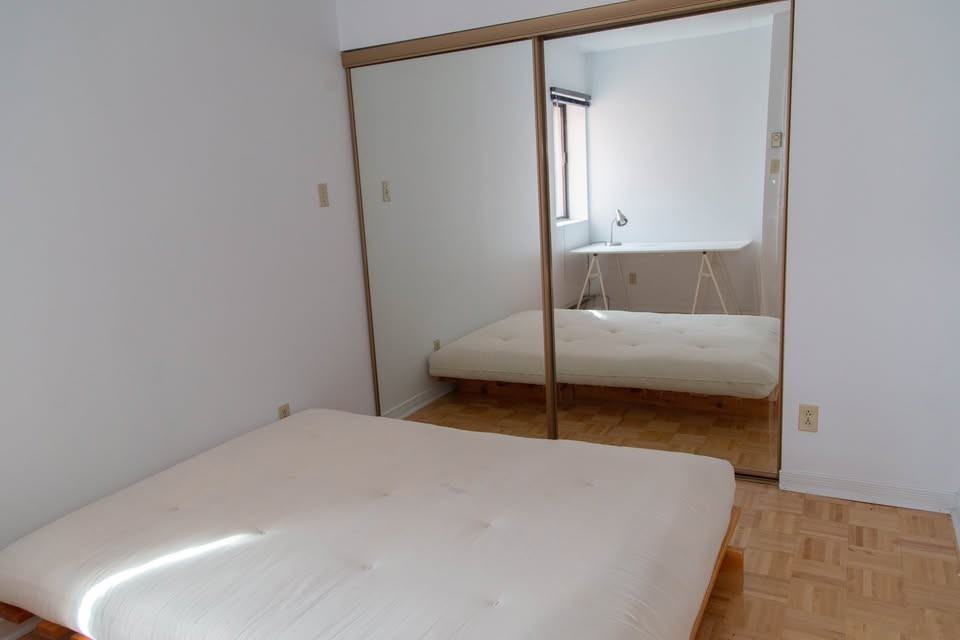 4455 Rue Saint-Urbain #203 - Photo 3 of 23