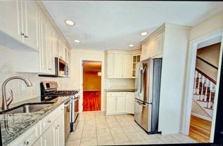 136 Tunxis Vlg - Photo 1 of 1