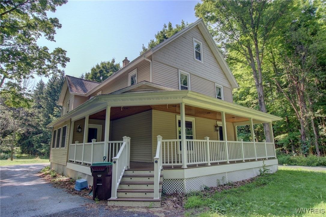 5880 Draudt Rd - Photo 3 of 41