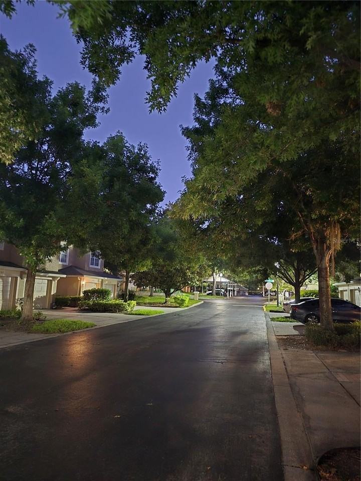 2525 San Tecla St - Photo 3 of 21