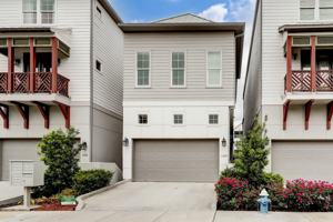 featured image of 1229 W 15th 1/2 St