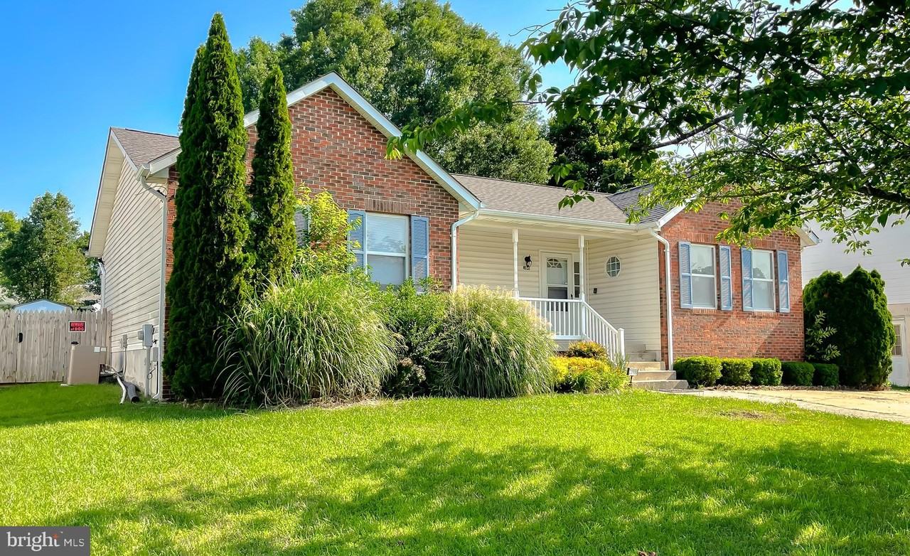 21980 Clipper Dr - Photo 2 of 42