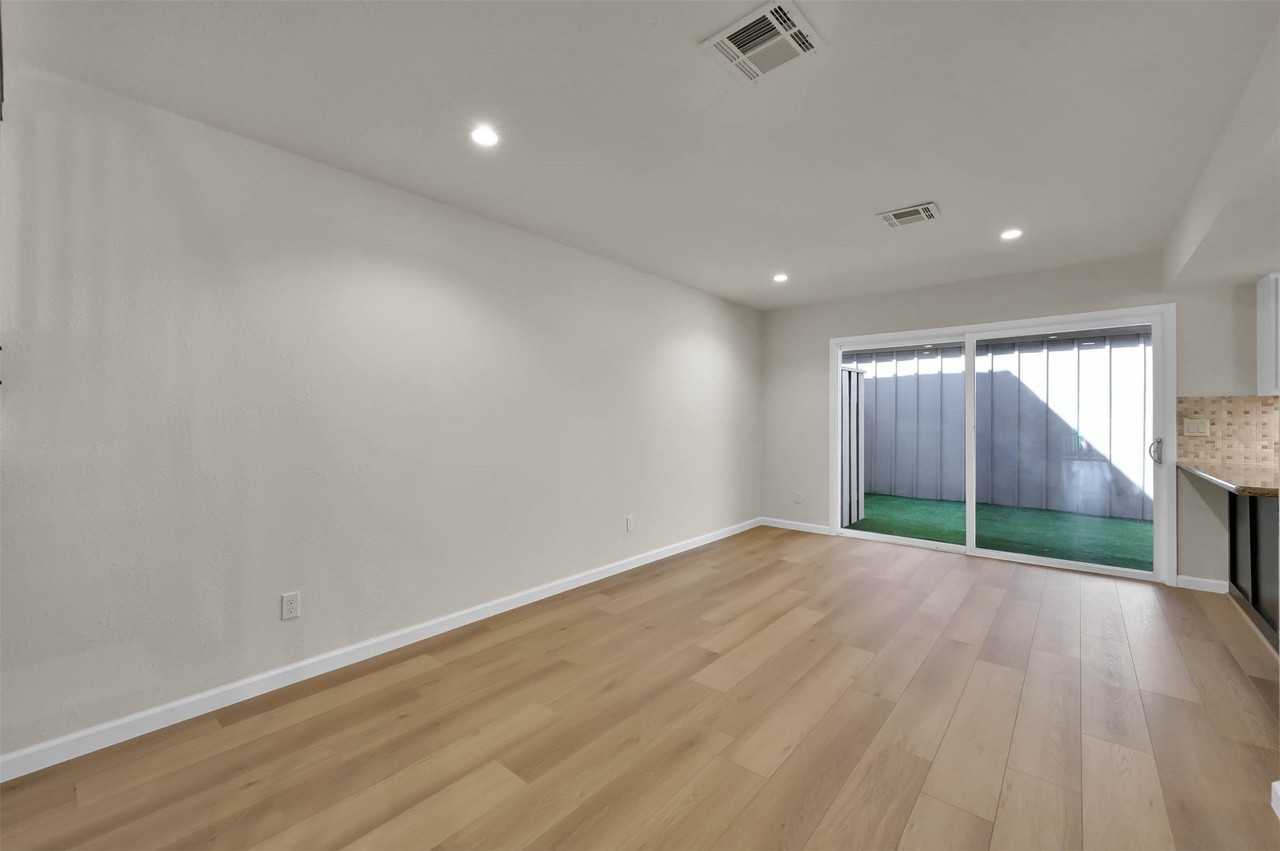 2171 E Settlers Way - Photo 7 of 23