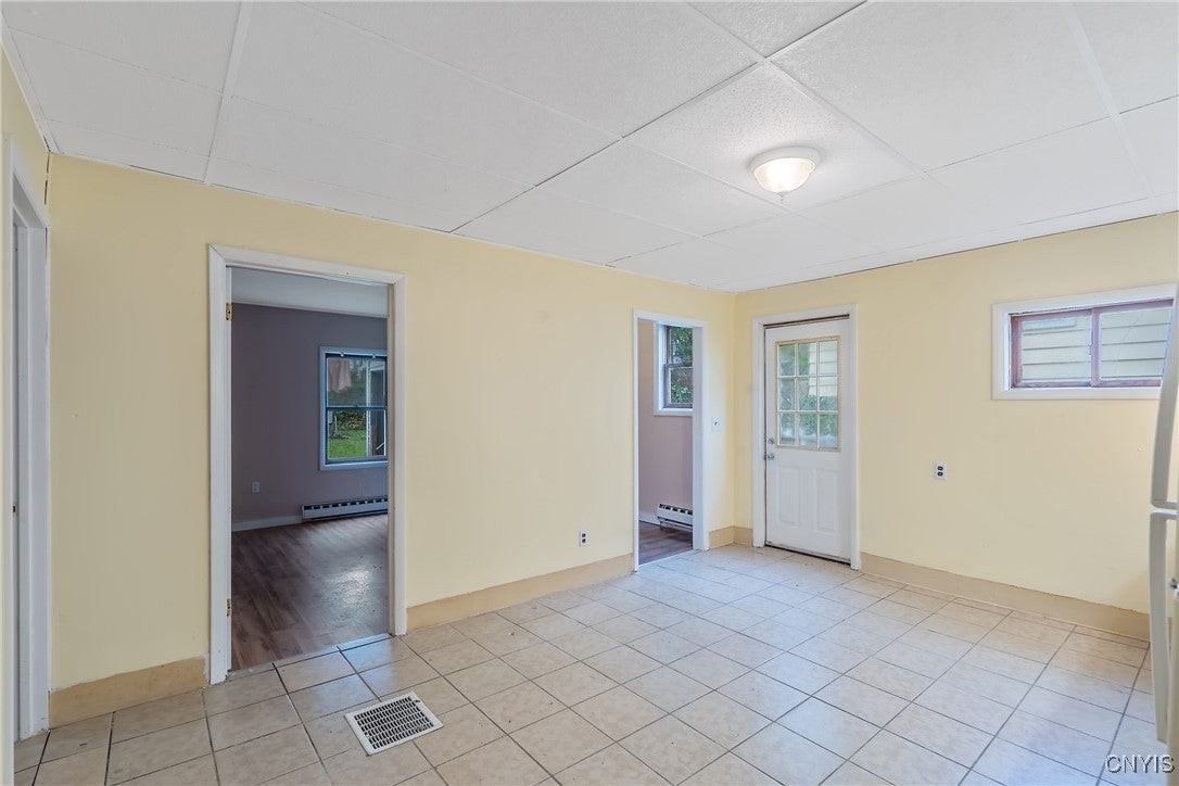 103 E 7th St - Photo 6 of 16