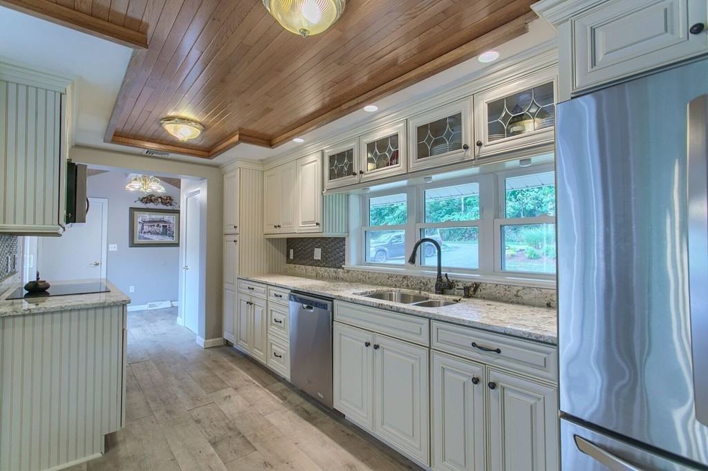147 Washington Street - Photo 2 of 15