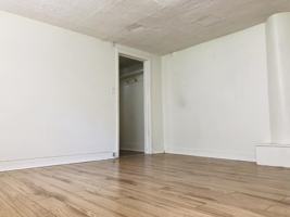 featured image of 107 1-107 Kingsmount Boulevard #1