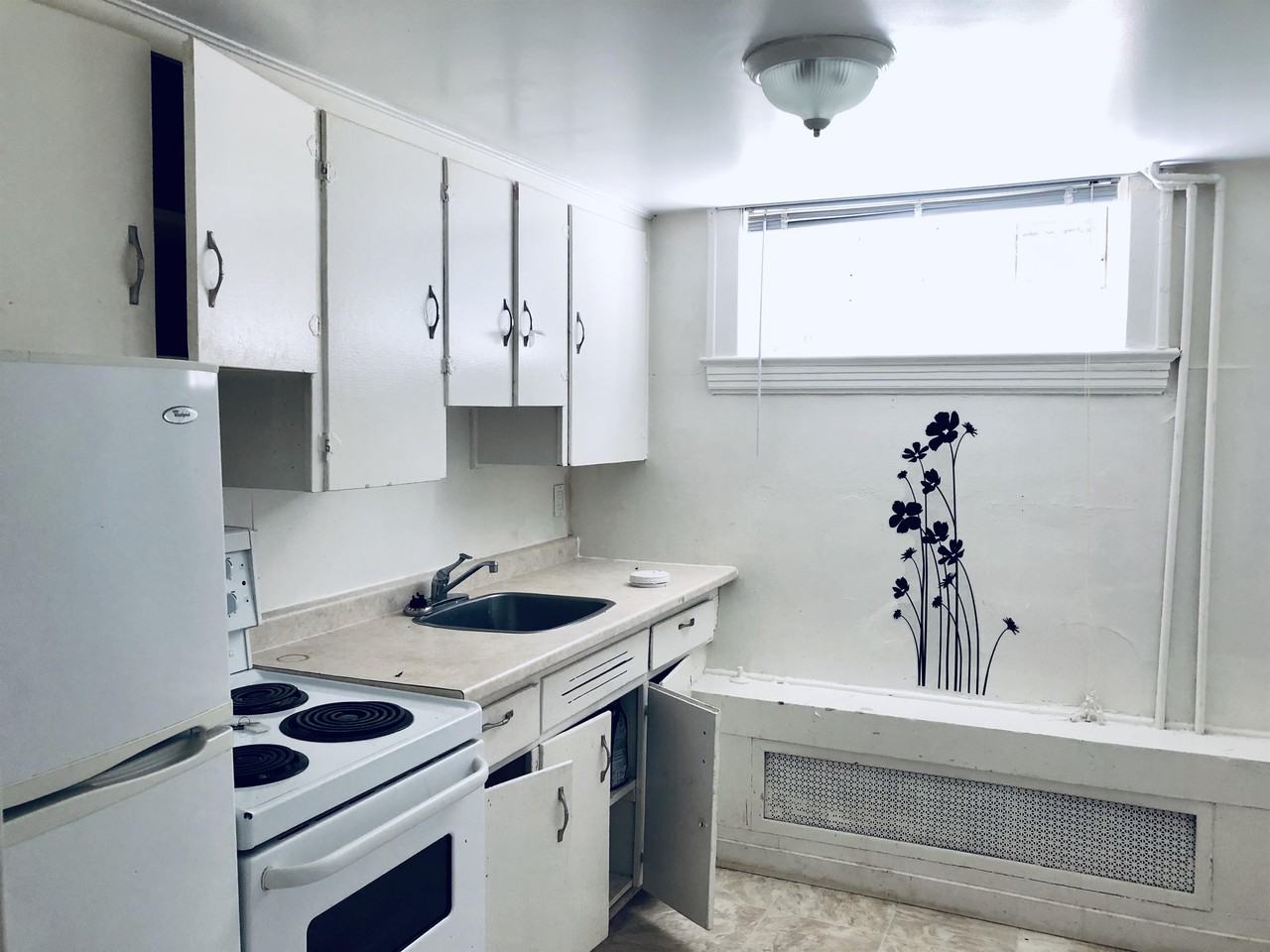 107 1-107 Kingsmount Boulevard #1 - Photo 4 of 9