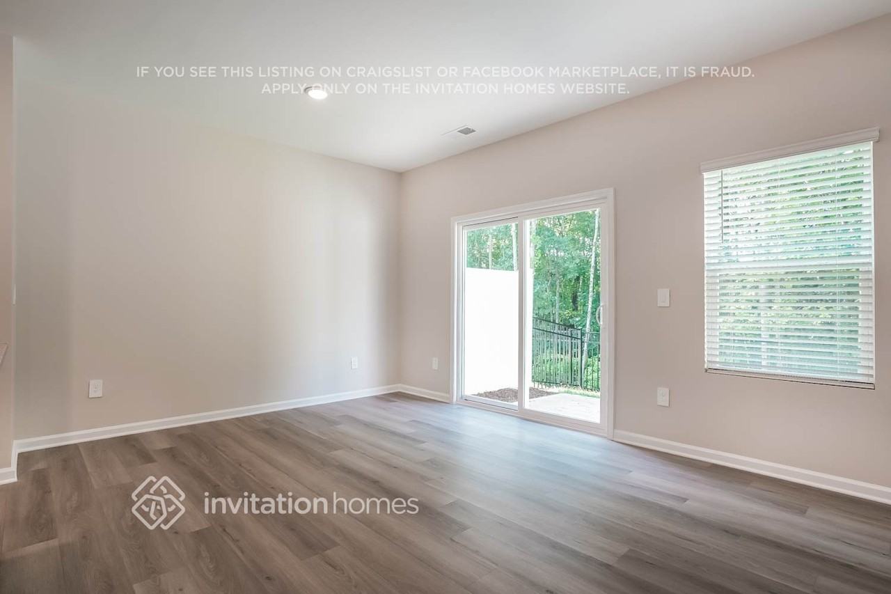 837 Holiday Park Ln - Photo 5 of 30