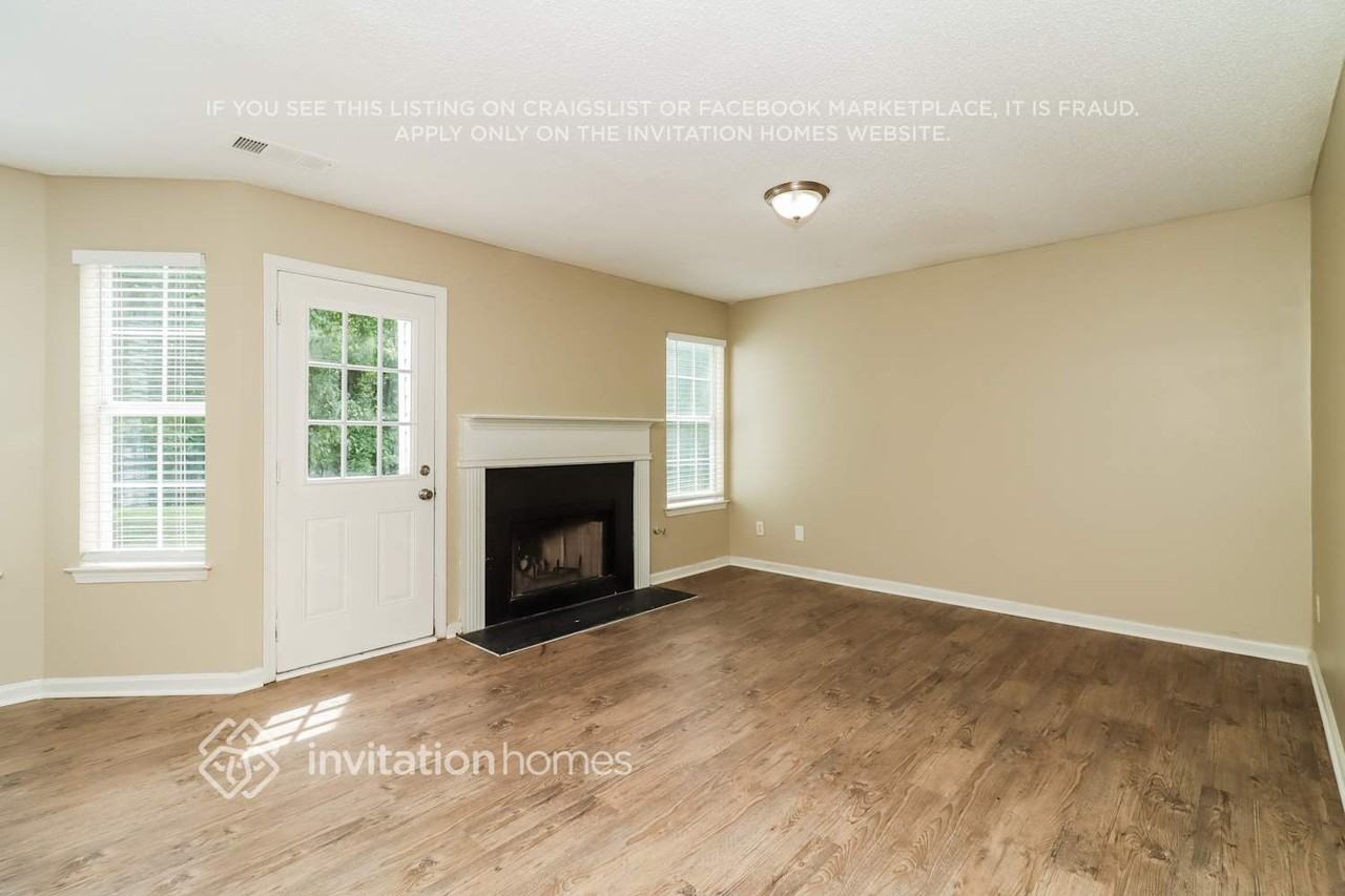 6058 Pavestone Dr - Photo 6 of 18