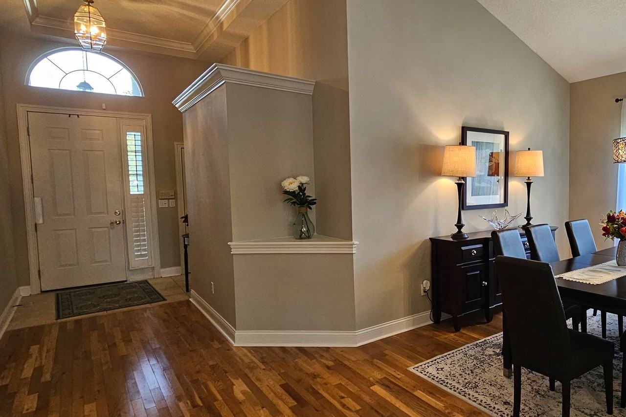 212 Island Green Drive - Photo 6 of 49