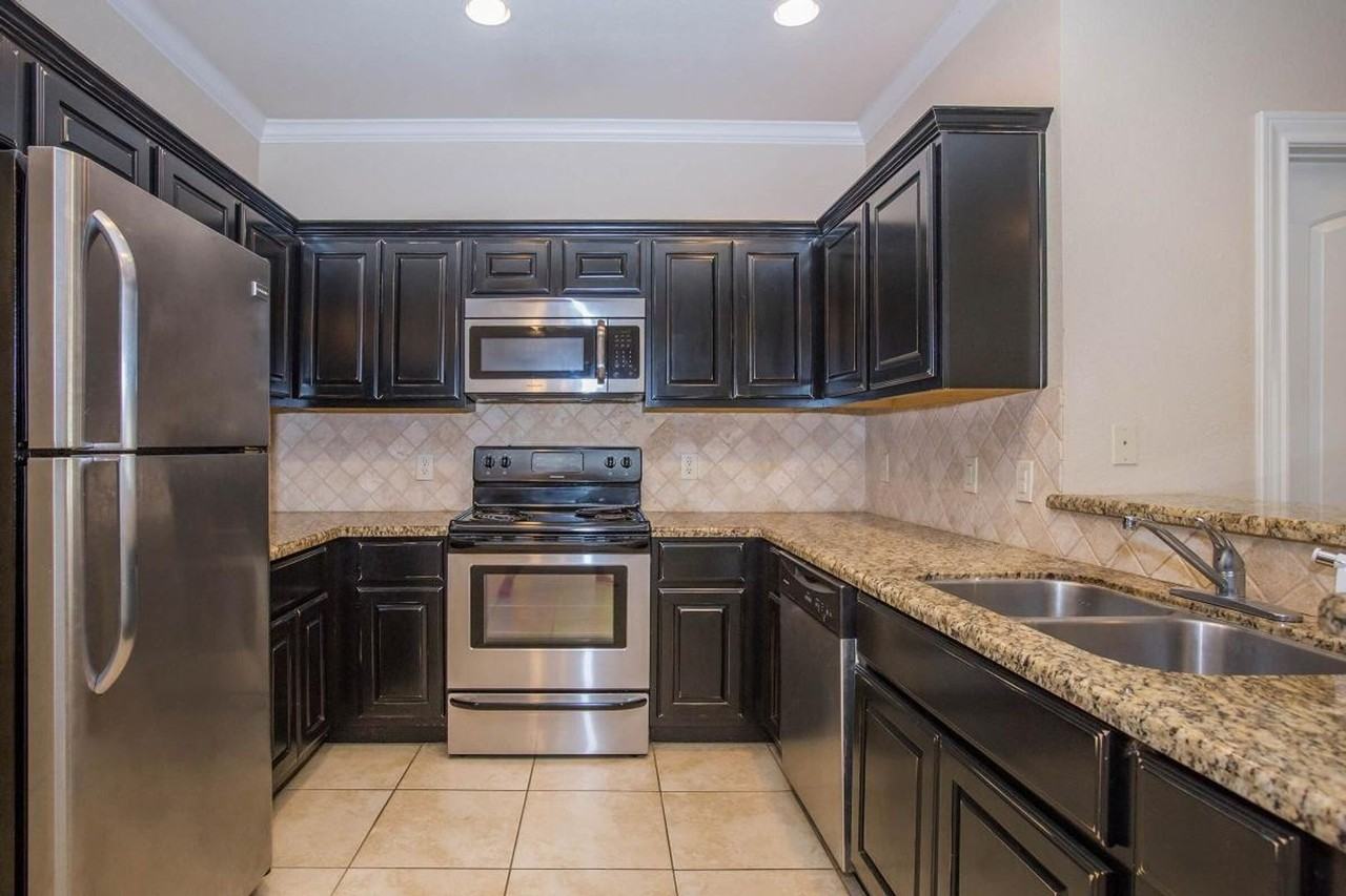 Logan Ridge Apartments - Photo 2 of 15