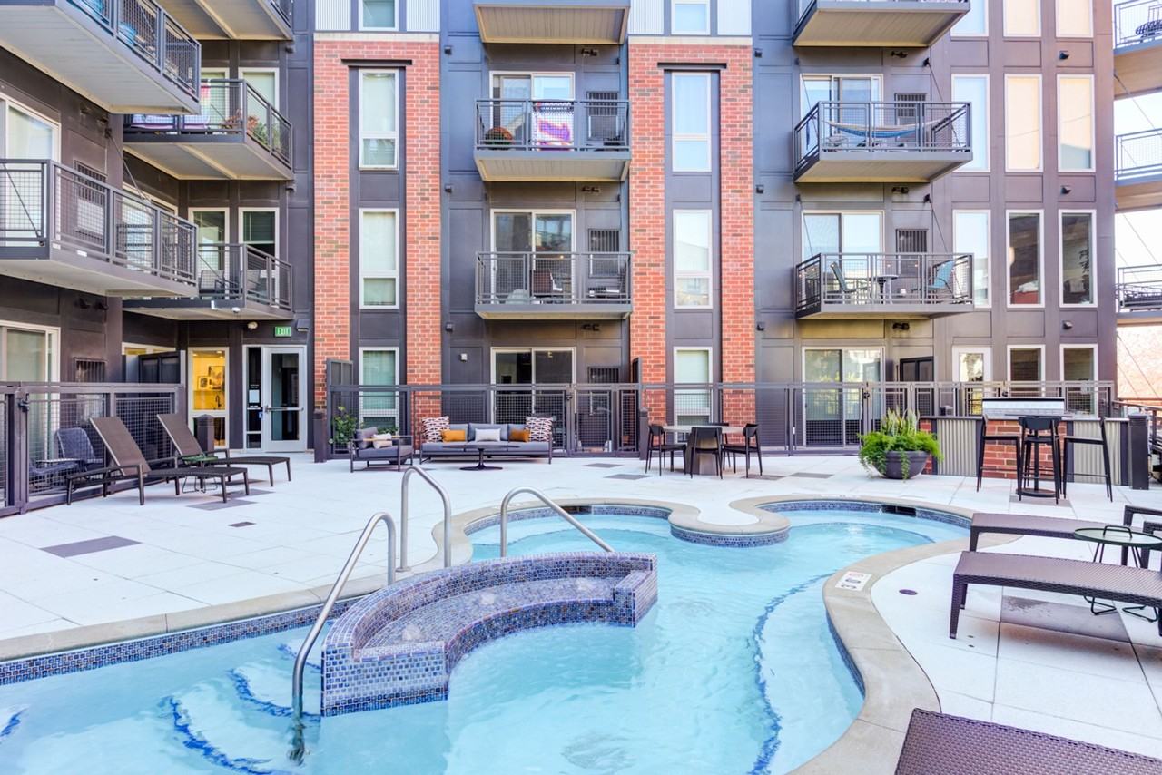 The Flats at West End - Photo 5 of 50