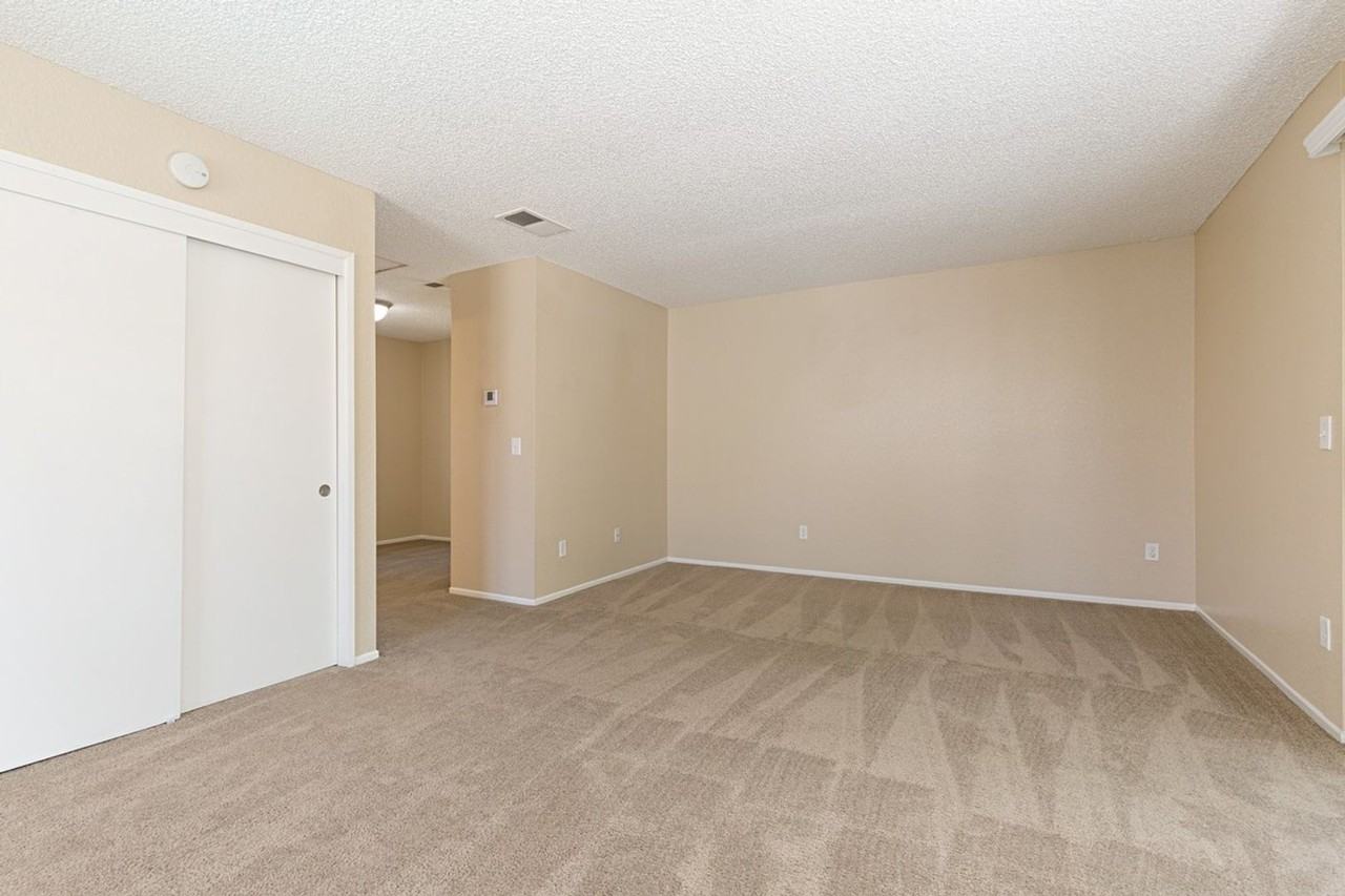 Magnolia Plaza Apartments - Photo 7 of 50