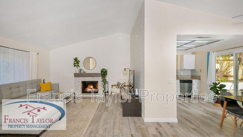 5288 Leon St - Photo 4 of 30