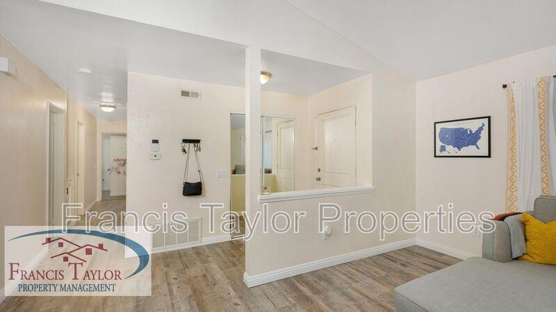 5288 Leon St - Photo 6 of 30